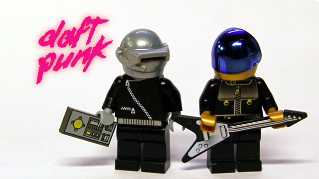 © Autorazr/Lego.com