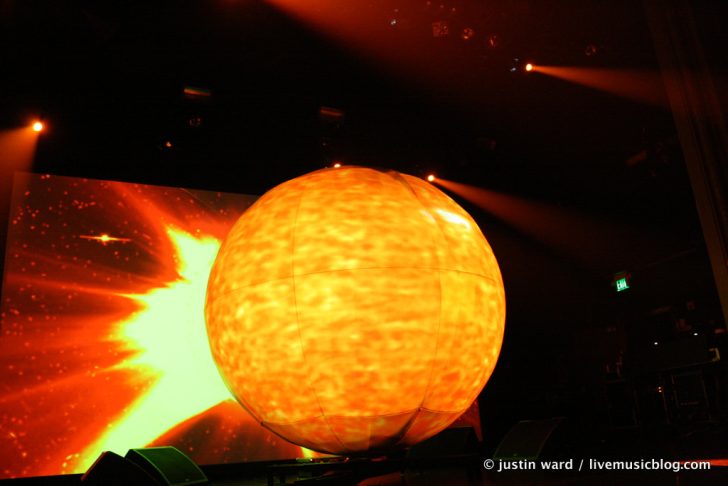 PHOTOS / REVIEW: DJ Shadow @ Regency Ballroom, SF 10/21/11