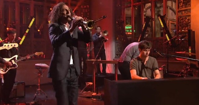 WTF / AWESOME: Foster the People (w/ Kenny G) on Saturday Night Live