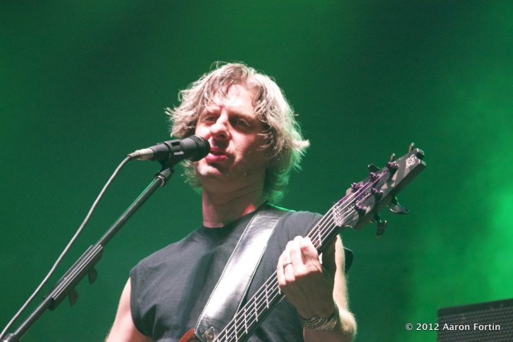 LISTEN: Mike Gordon – “Yarmouth Road”