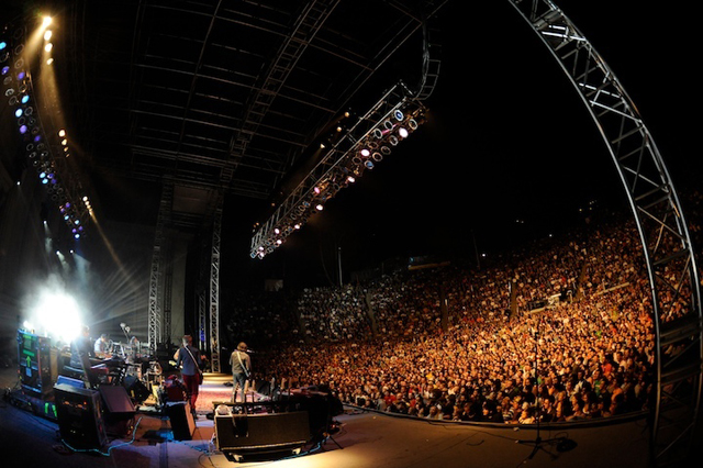 SETLIST / TWEETS: Wilco @ Hideout Block Party, Chicago, IL 9/15/12