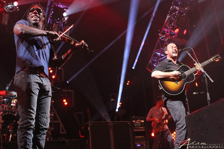PHOTOS / SETLIST: Dave Matthews Band @ IZOD Center, East Rutherford, NJ 11/30/12