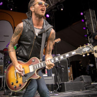 Michael Franti & Spearhead