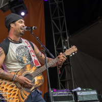 Michael Franti & Spearhead
