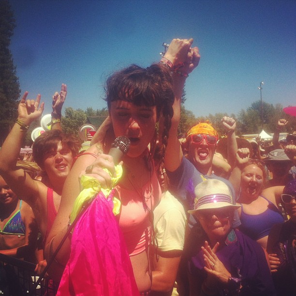 Kalmia Traver (Rubblebucket) Has Cancer