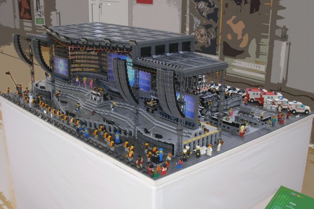 MUST SEE LINK: The Lego Concert Rig
