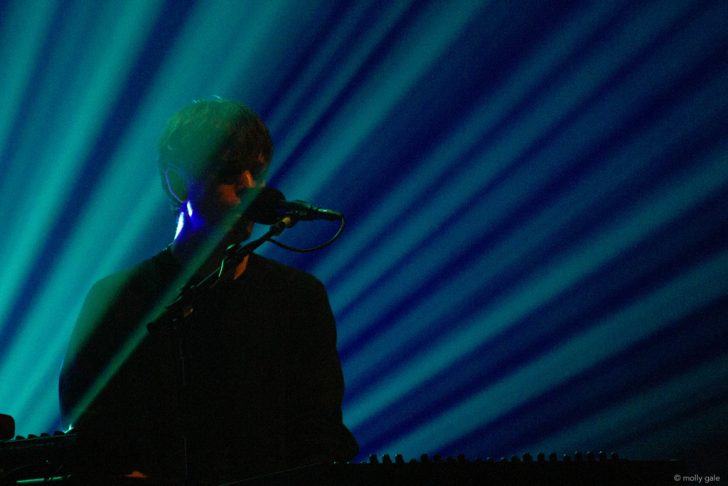 PHOTOS / RECAP: James Blake @ The Wiltern, Los Angeles, CA 10/22/13