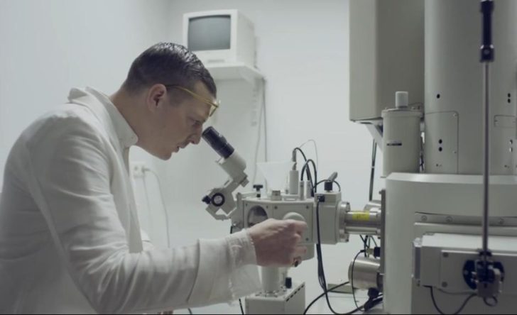 WATCH: Yeasayer under “Glass of the Microscope” in Trippy Laboratory