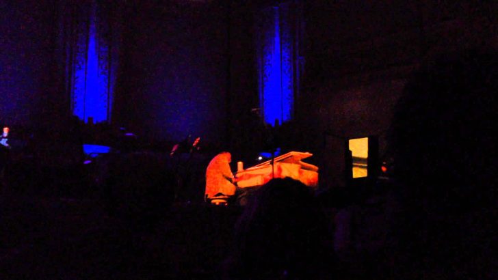 LONG VIEW: Neil Young solo acoustic @ Carnegie Hall 1/7/14