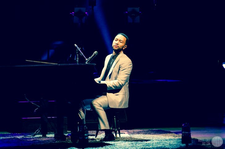 PHOTOS / RECAP: John Legend @ The Greek Theatre, Los Angeles 8.18.14