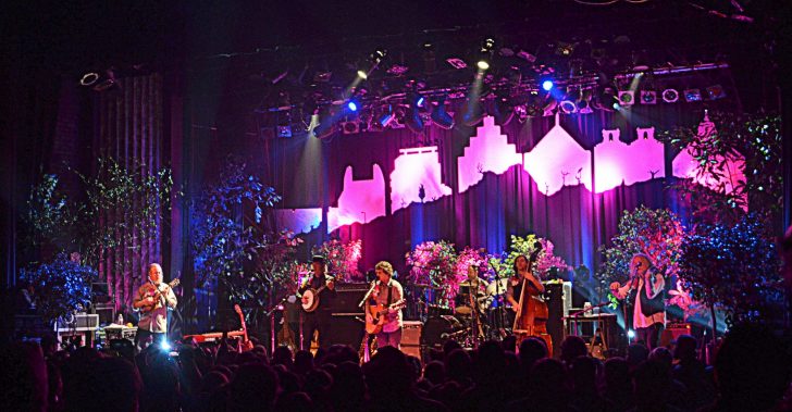 PHOTOS / SETLIST: Railroad Earth @ Variety Playhouse, Atlanta, GA 12.31.14