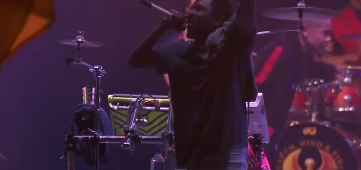 WATCH: Earth, Wind & Fire @ Bonnaroo 2015