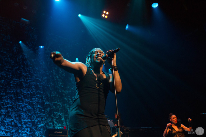 PHOTOS / RECAP: D’Angelo and The Vanguard @ The Fox Theater, Oakland, CA 6.7.15