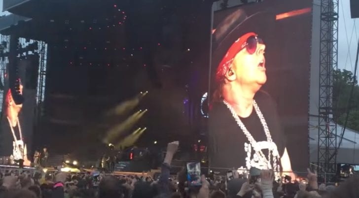Guns N’ Roses Pay Tribute to Chris Cornell and Cover “Black Hole Sun” in Ireland