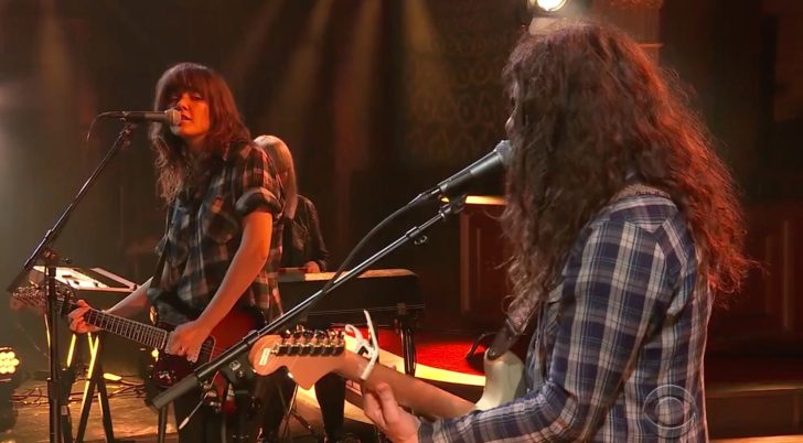 Watch Courtney Barnett And Kurt Vile Perform on Colbert