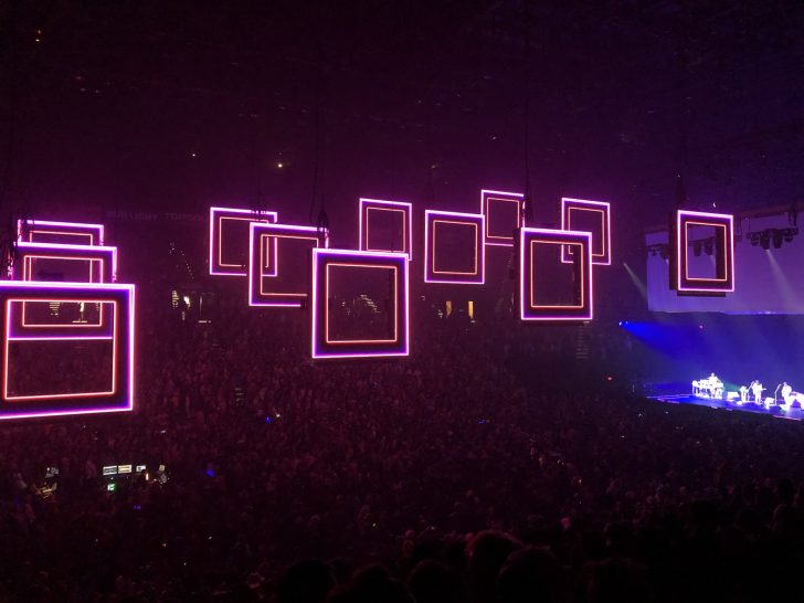 Phish Performs Their Impressive Halloween 2018 Musical Costume Set As … An Obscure Scandinavian Band?