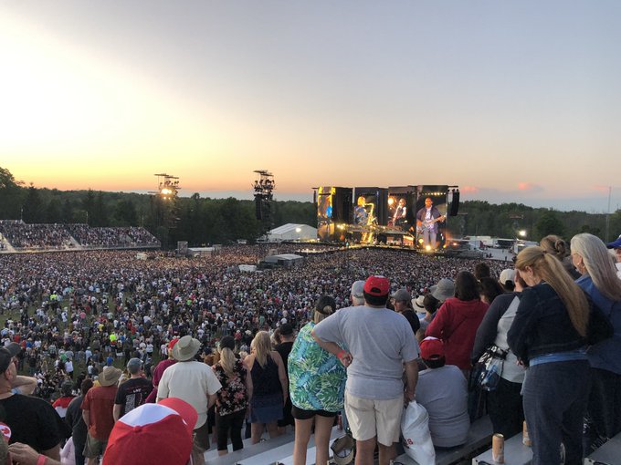 The Rolling Stones Bring Their No Filter Tour to Toronto Ontario, Canada Burl’s Creek [SETLIST/PHOTOS/VIDEO]