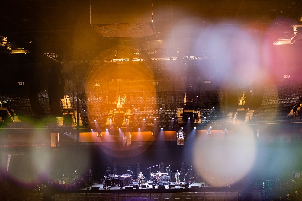 phish at mohegan sun arena night one rene huemer soundcheck photo