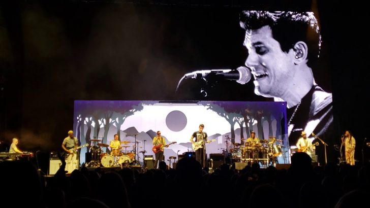 Watch John Mayer Cover “Friend of the Devil” for Jerry Garcia in Detroit