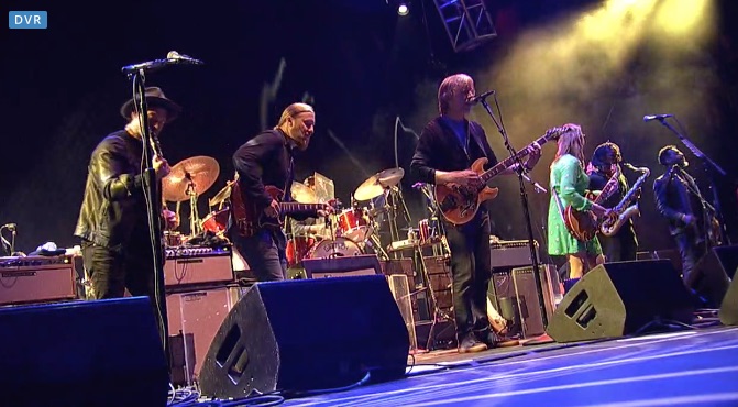 Tedeschi Trucks Band Played Derek & Dominos ‘Layla’ LP @ LOCKN’ 2019 (w/ Trey Anastasio & Doyle Bramhall)