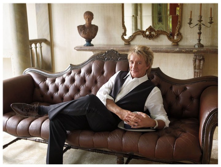 Rod Stewart Reveals Recent Prostate Cancer Struggle