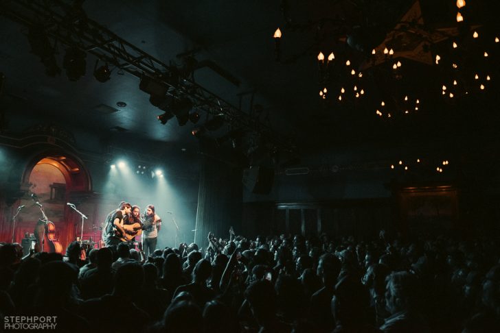 Billy Strings Celebrates His Birthday at Lodge Room Los Angeles [PHOTOS / SETLIST]