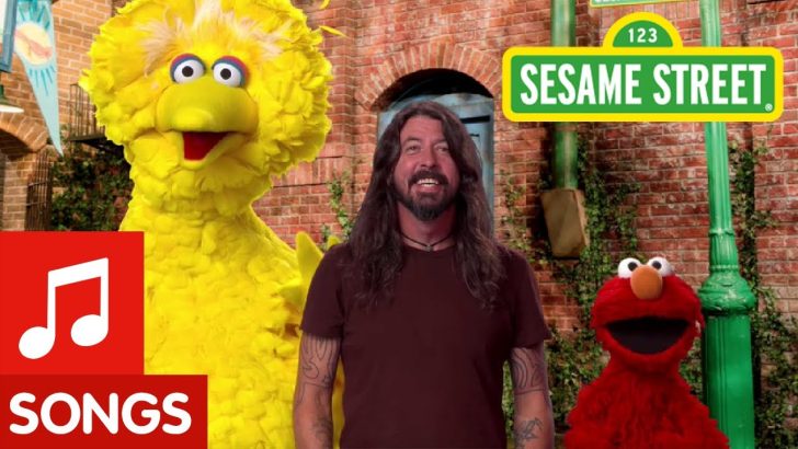 Dave Grohl, Big Bird and Elmo Form New Power Trio on Sesame Street