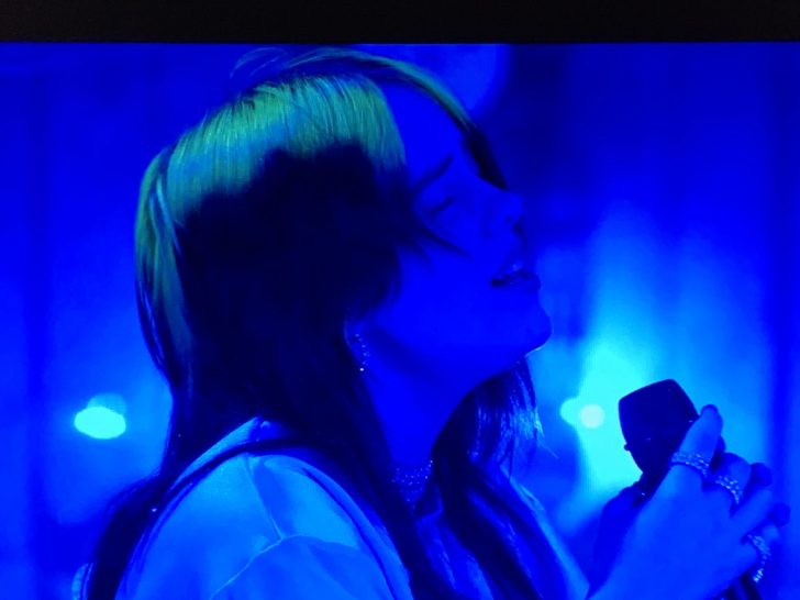 Billie Eilish Performs Live at Apple Music Awards [STREAM]