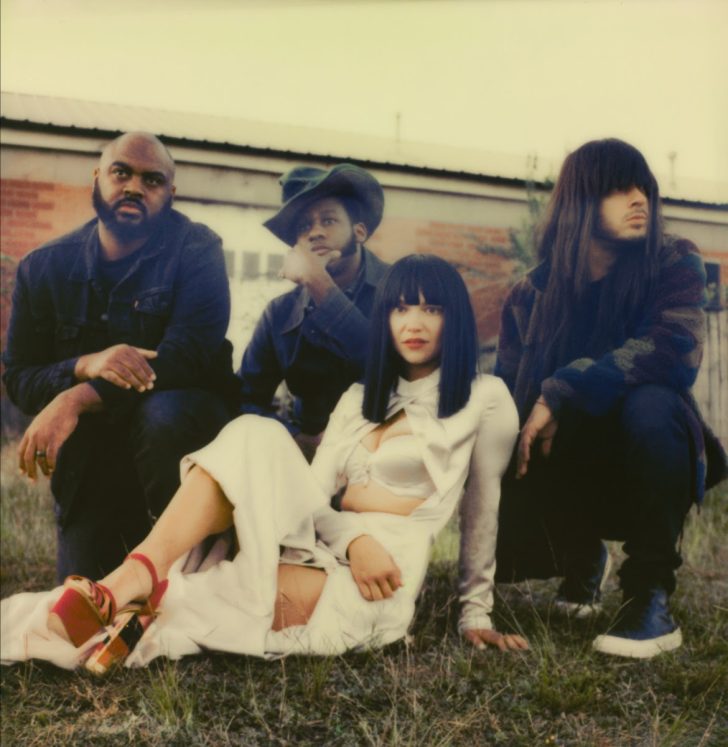 Khruangbin & Leon Bridges Release “C-Side”