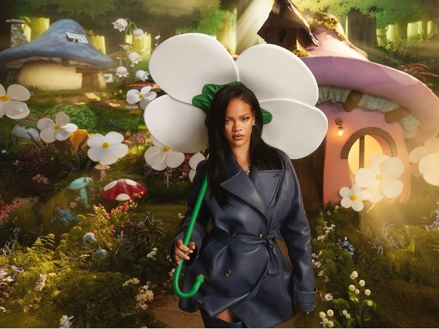 Rihanna Smurfs Photo