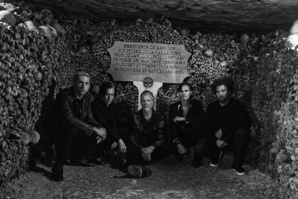 queens of the stone age french catacombs