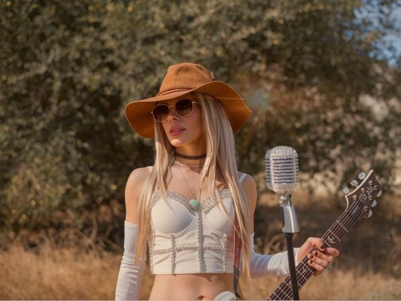 Orianthi
