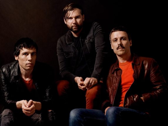 The Cribs in 2025