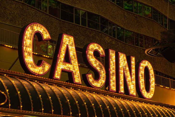 How Atmosphere Is Created In Casinos