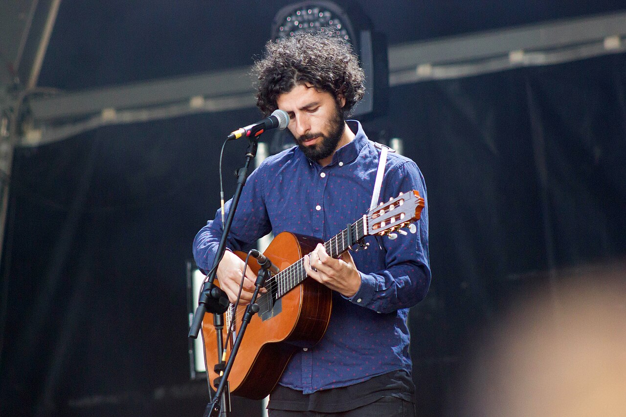 José González Finds the Glow Amidst the Gloom on ‘Against the Dying of the Light’